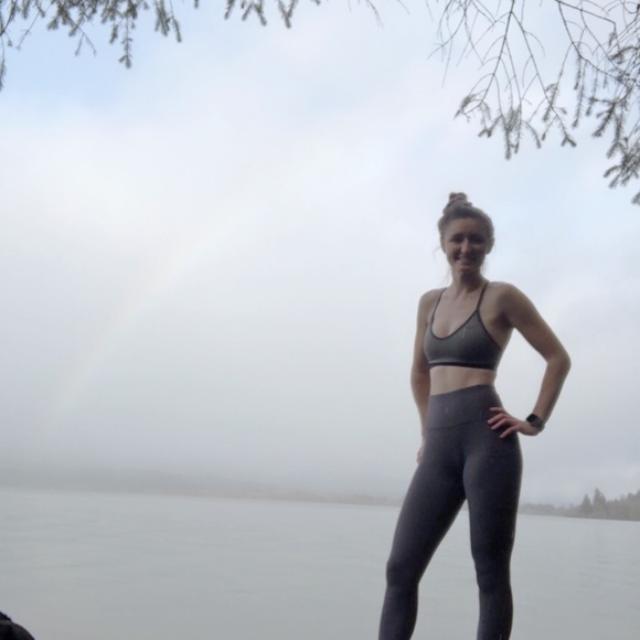 Meet your Posher, Morgan - Picture 2 of 3